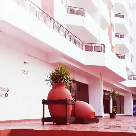 Club Praia Apartment *